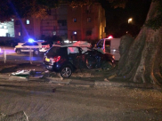  فجر اليوم - اصابة 3 اشخاص بحادث طرق ذاتي وسط مدينة اللد 